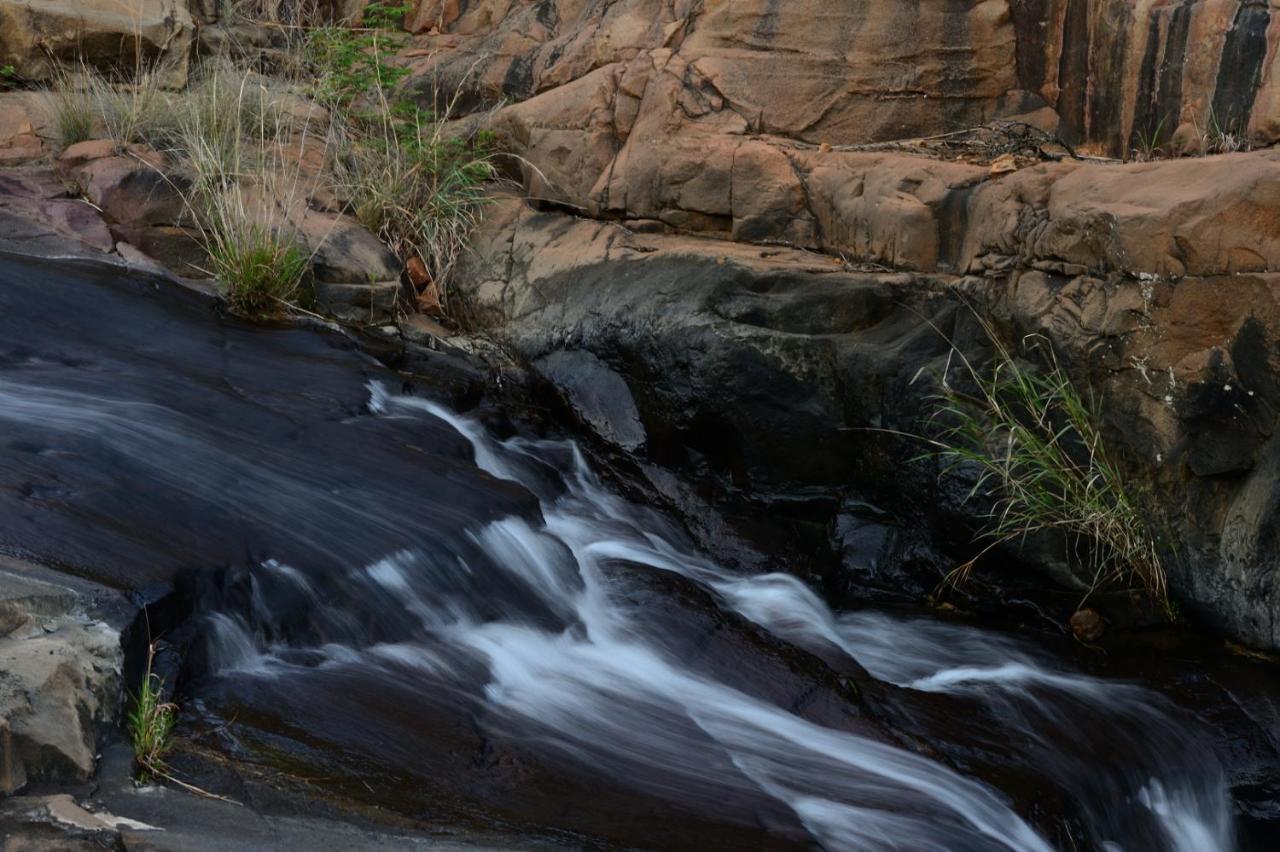 Rocky Drift Private Nature Reserve Waterval Boven Exterior foto
